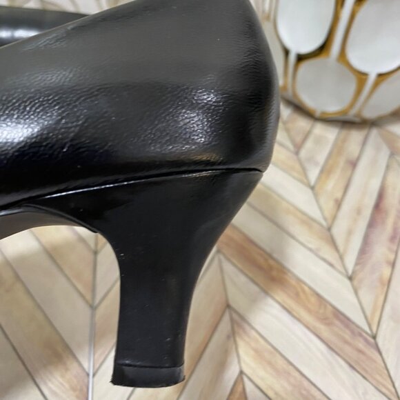 Naturalizer Black Leather Square Toe Low Heel Womens Pumps - Picture 9 of 10